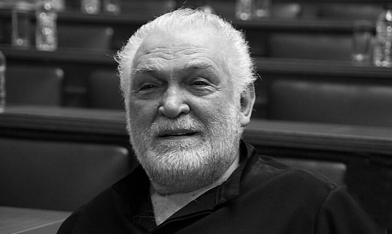 Έφυγε απο την ζωή ο αγαπημένος ηθοποιός Κώστας Καζάκος