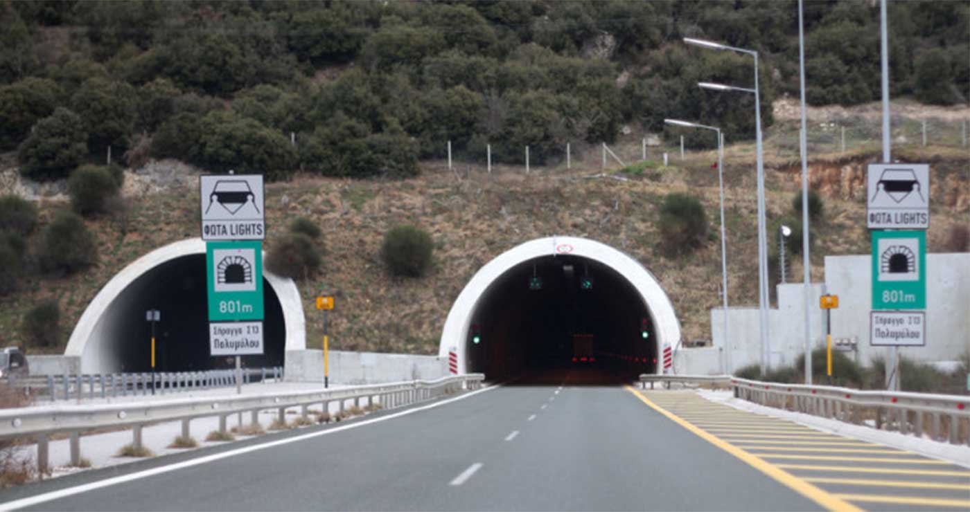 Εγνατία : Τα αγριογούρουνα ξεκίνησαν… τις βόλτες τους