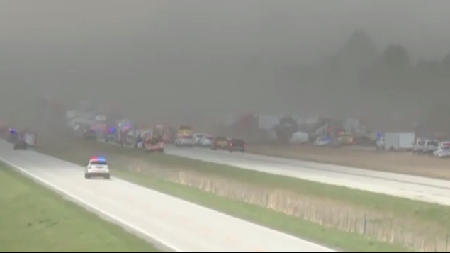 6 νεκροί από την καραμπόλα εν μέσω αμμοθύελλας στο Ιλινόις