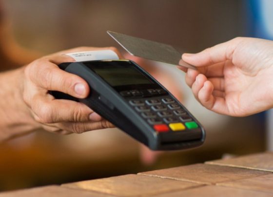 giannena.gr-ioannina-blog-oikonomia-afksisi-sto-pososto-ton-sunallagon-me-karta